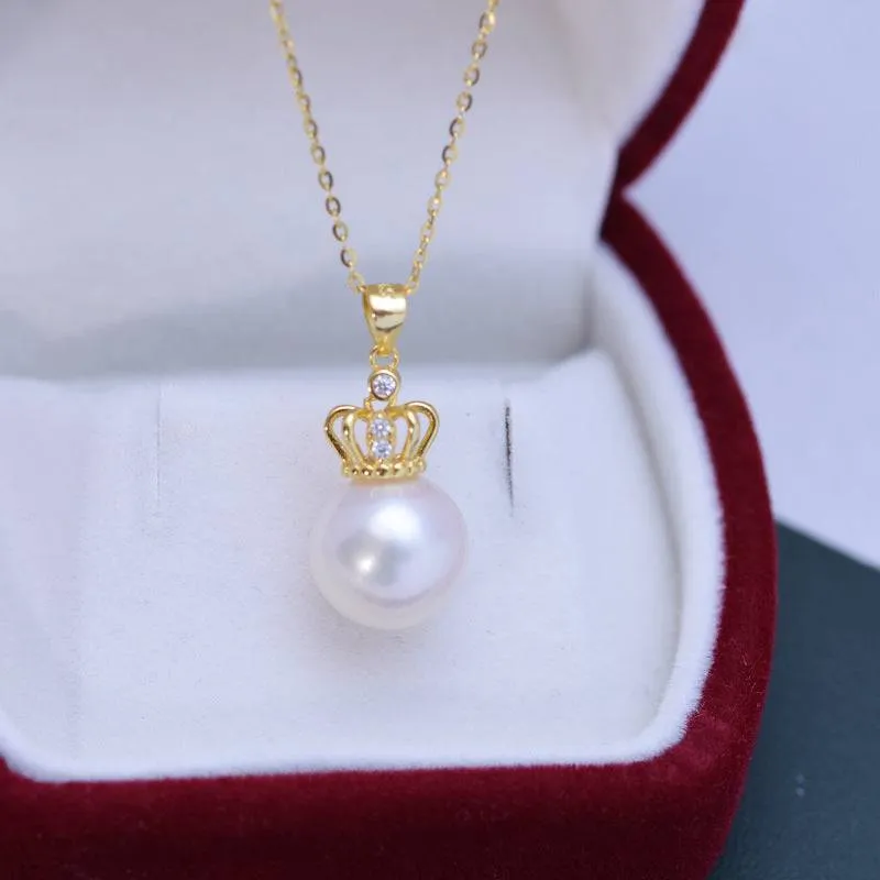 11-12mm Freshwater Pearl & Crown Pendant Necklace