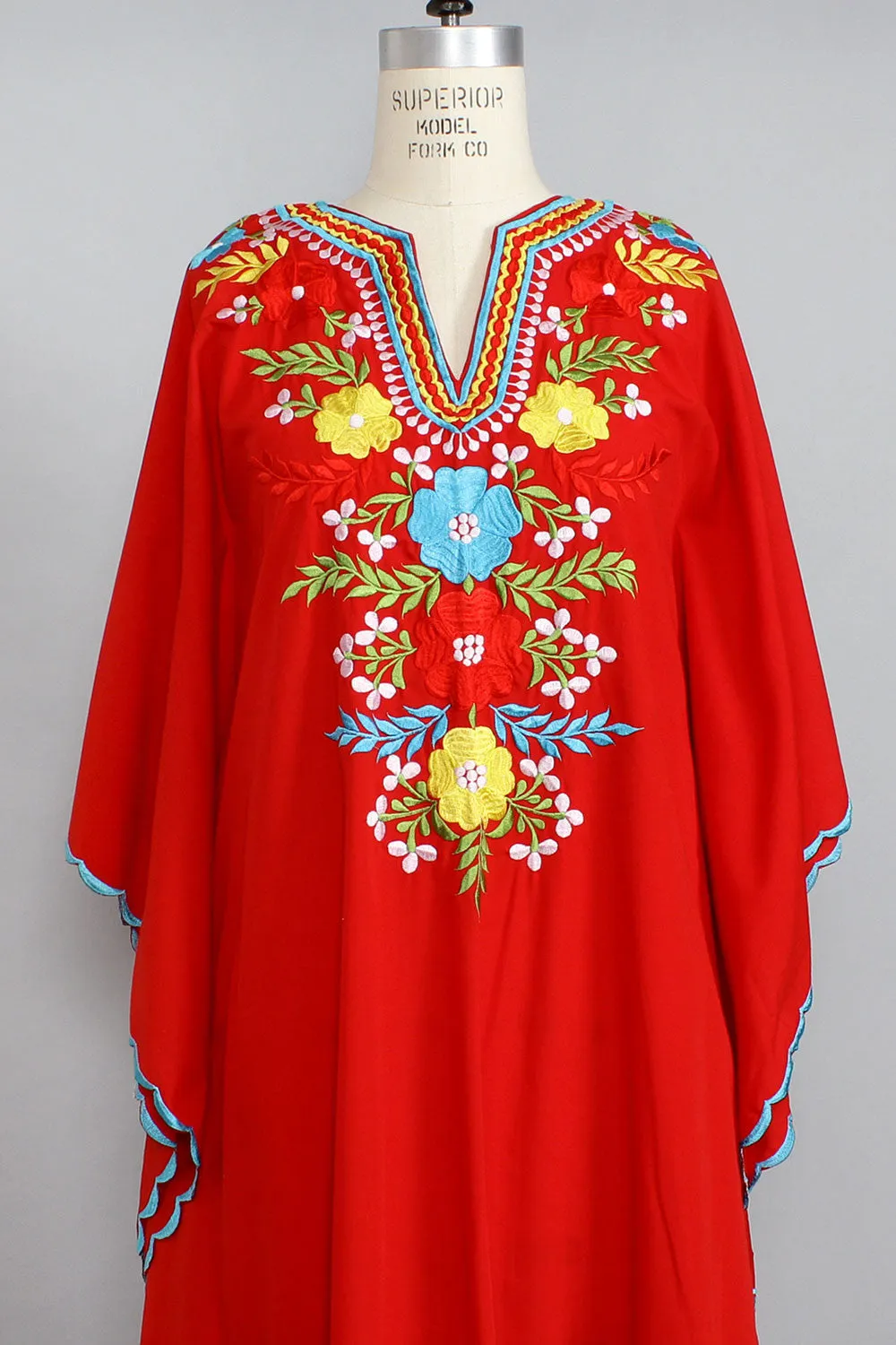 60s Capistrano Rosa Caftan