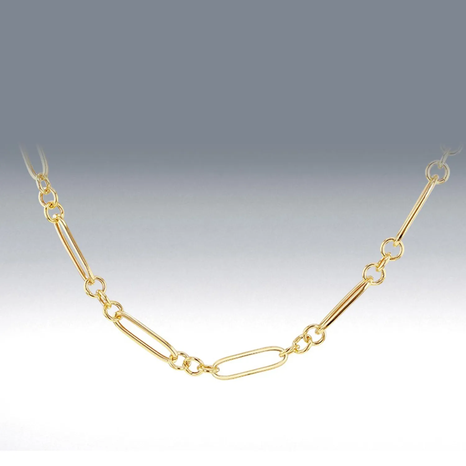 9 Carat Gold Hollow Figaro Paper Chain Necklace, Yellow Gold