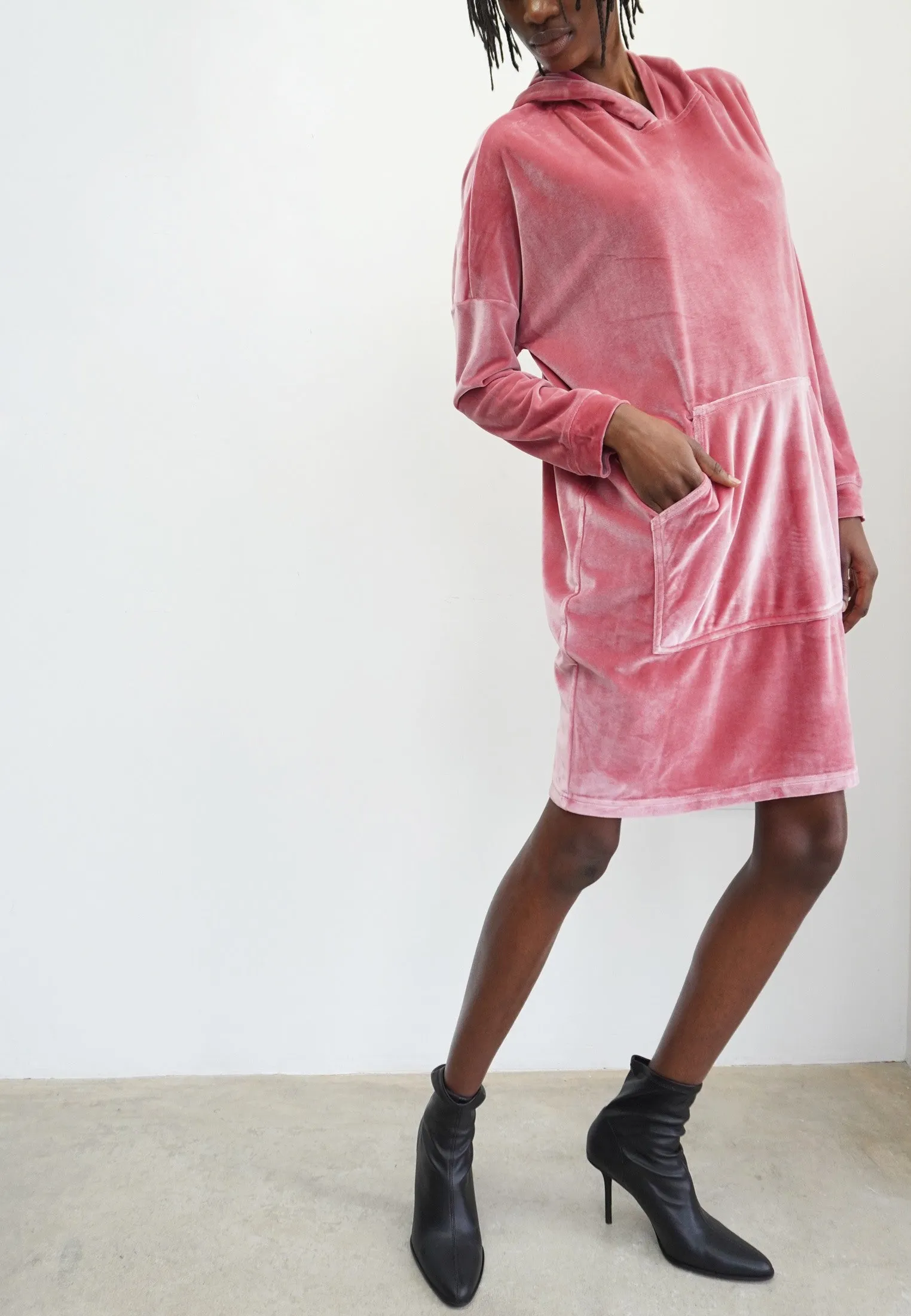 ABSOLUTE HOODIE DRESS DUSKY PINK