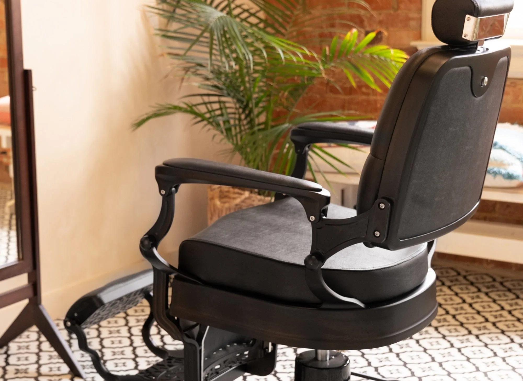 Adams Barber Chair