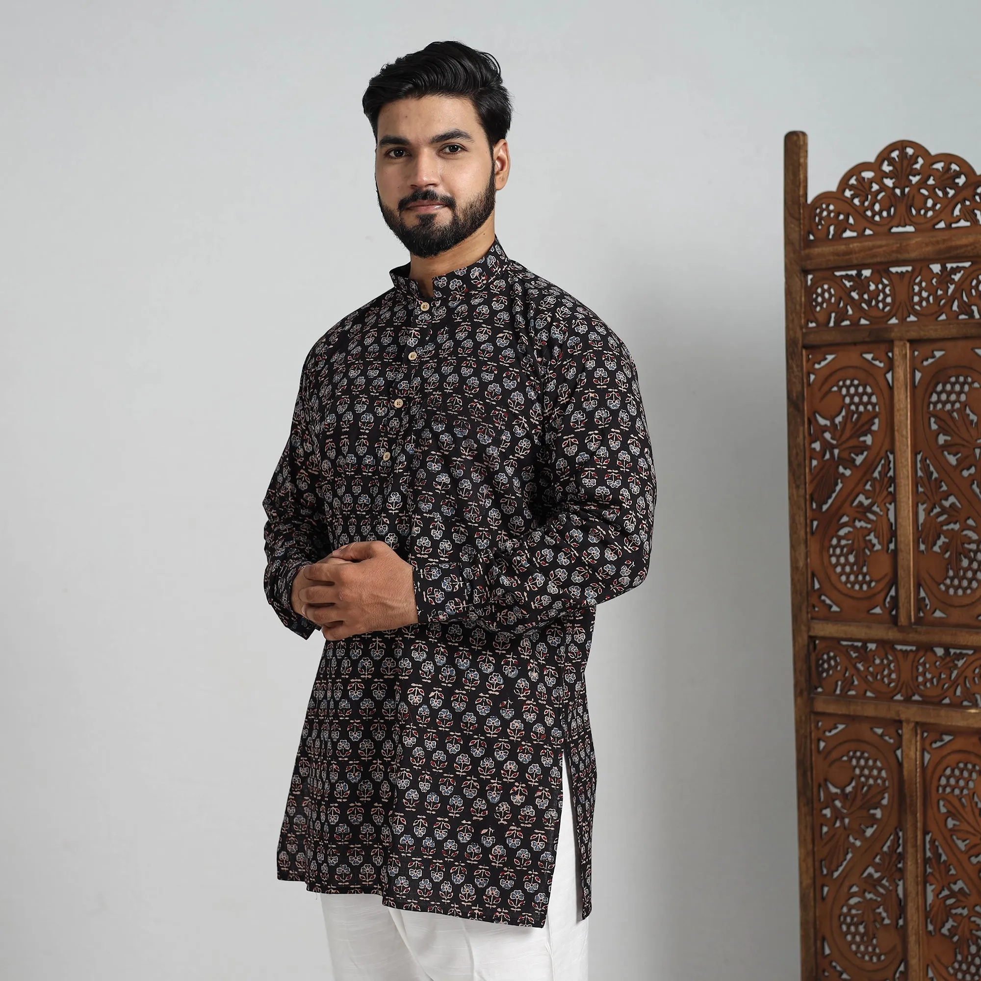 Ajrakh Block Printed Cotton Men Short Kurta 08