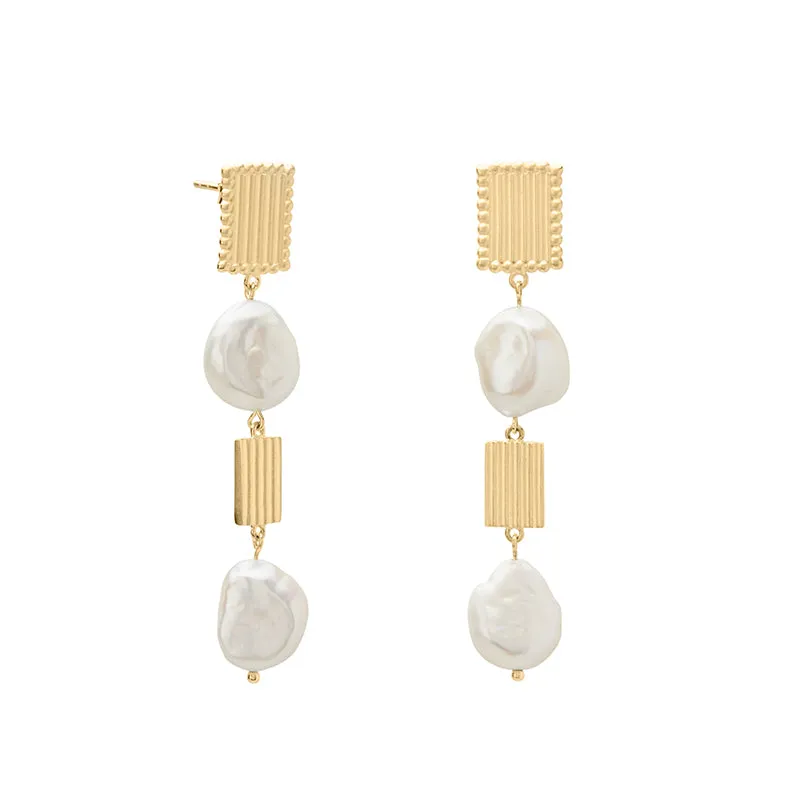 APHRODITE GODDESS LONG HANGING PEARL EARRINGS