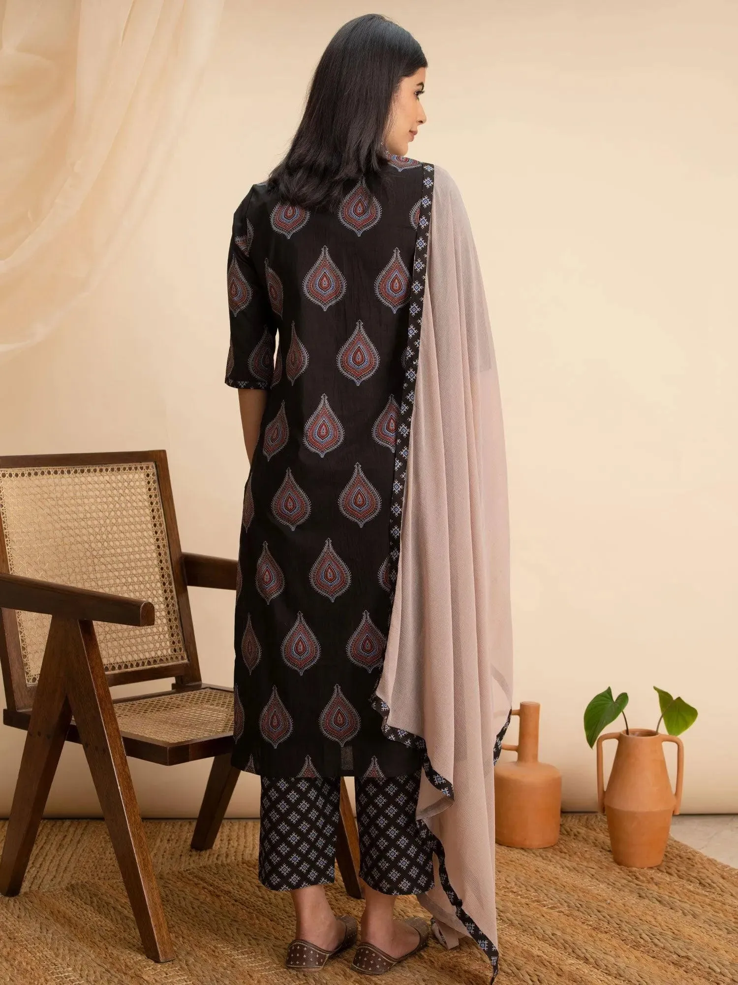 Black Printed Cotton Straight Kurta With Dupatta