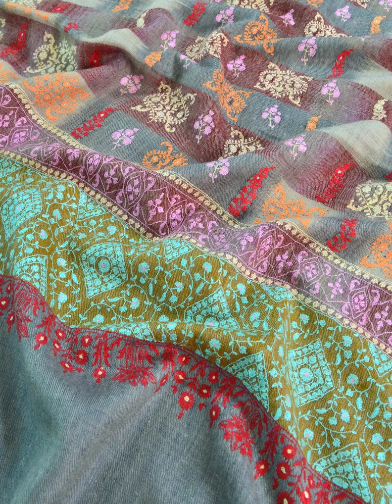 Check Based Pashmina In Grey With Sozni Embroidery 5385