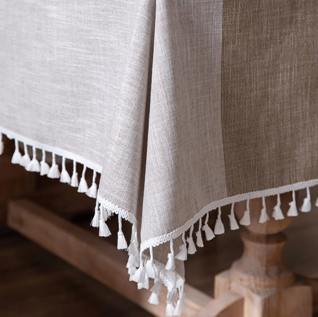 Cotton And Linen Tablecloth With Tassels