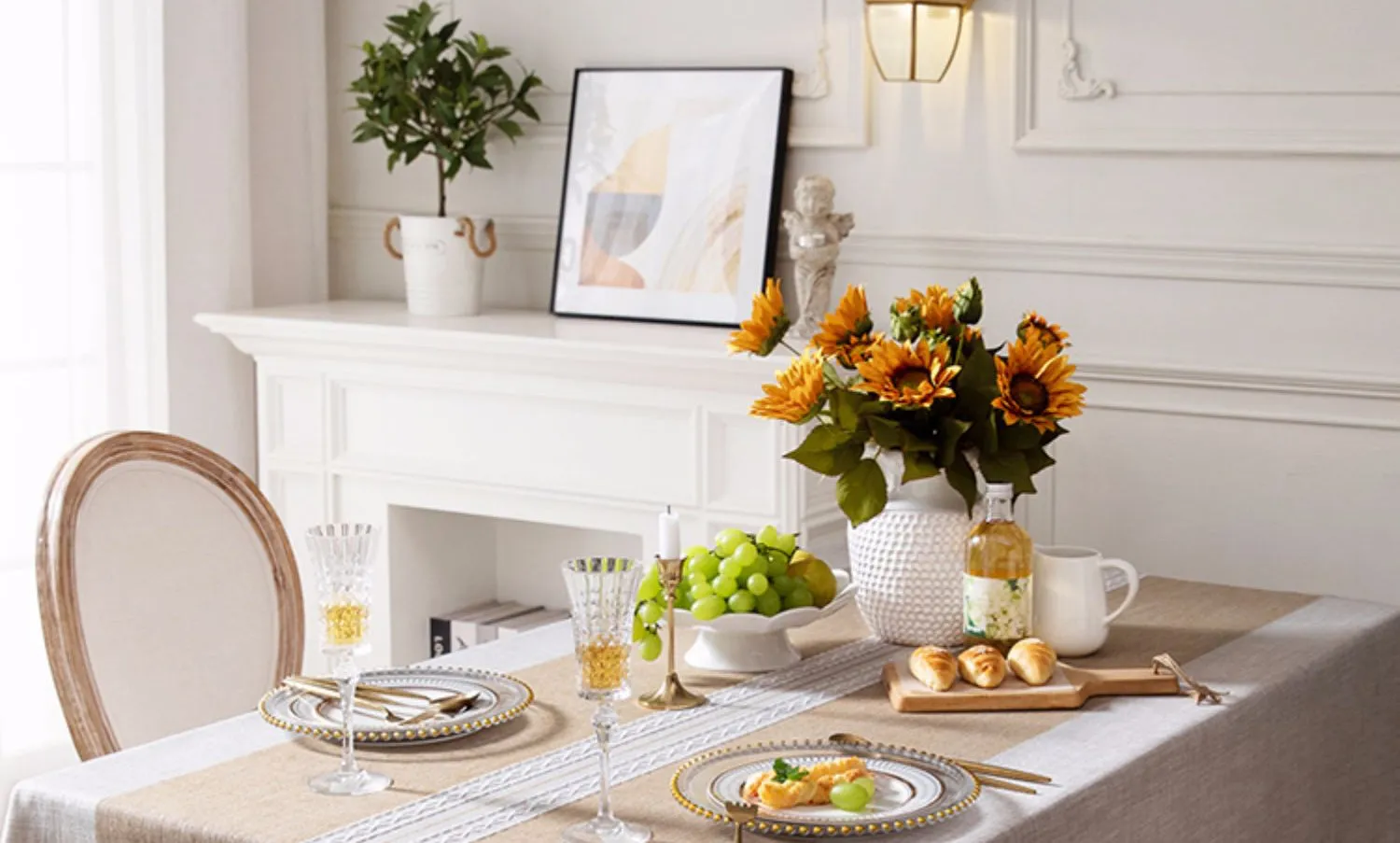 Cotton And Linen Tablecloth With Tassels