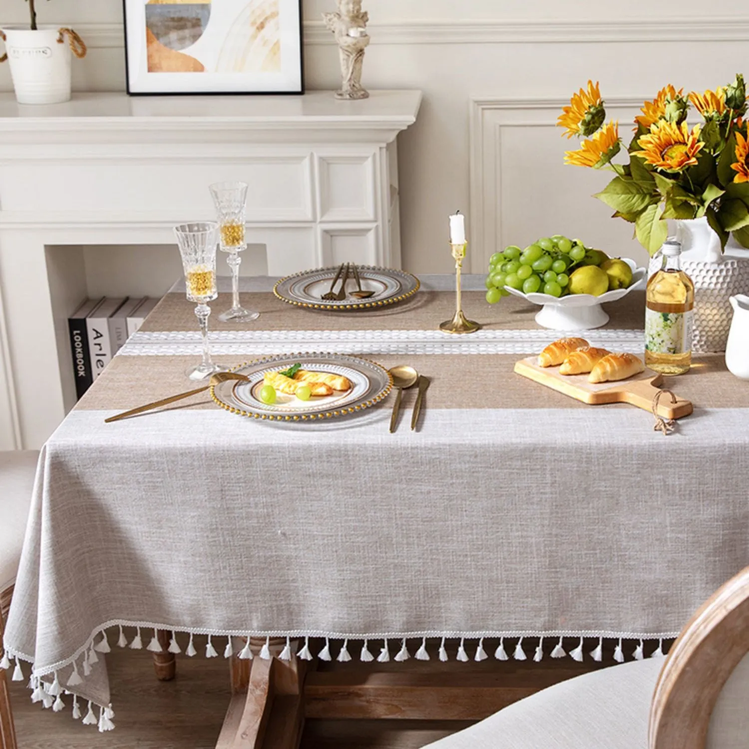 Cotton And Linen Tablecloth With Tassels