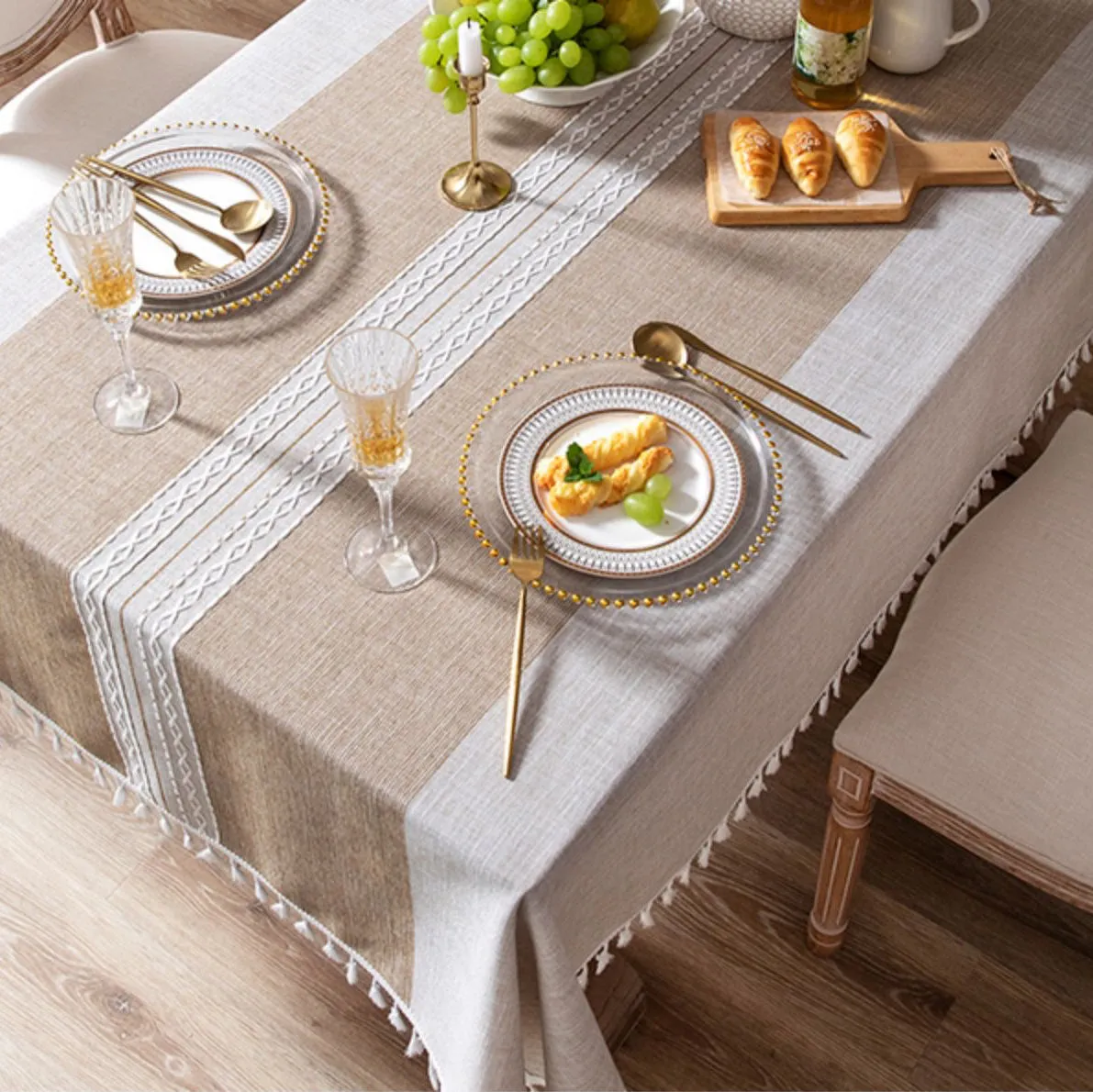 Cotton And Linen Tablecloth With Tassels