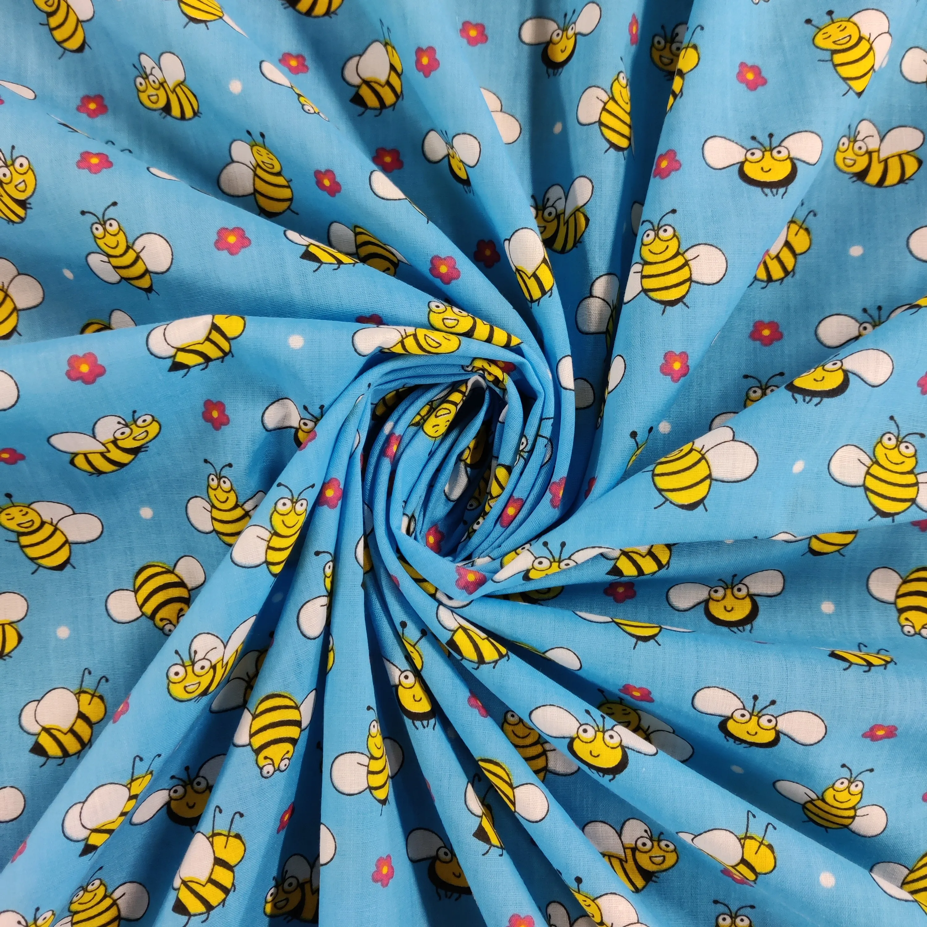 FS884 Bees Polycotton