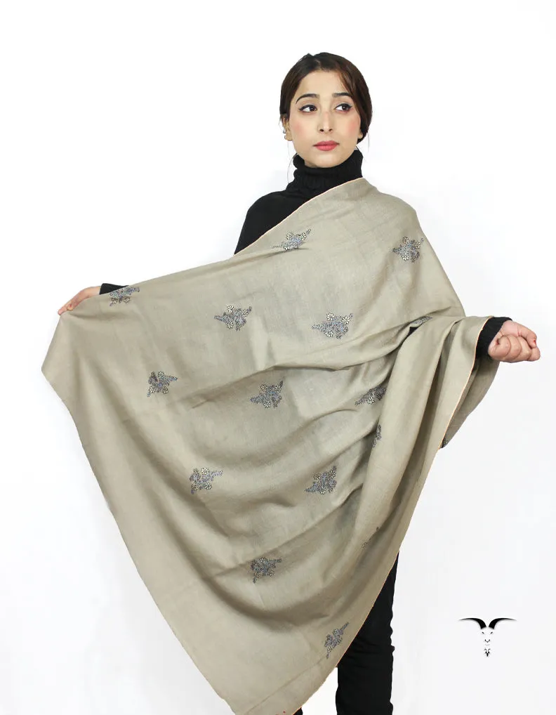 Grey Pashmina Shawl With Sozni Work 5731