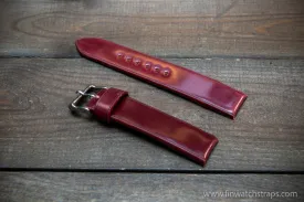 Leather watch strap, Shell Cordovan Burgundy . Handmade in Finland, 10 mm-26 mm.