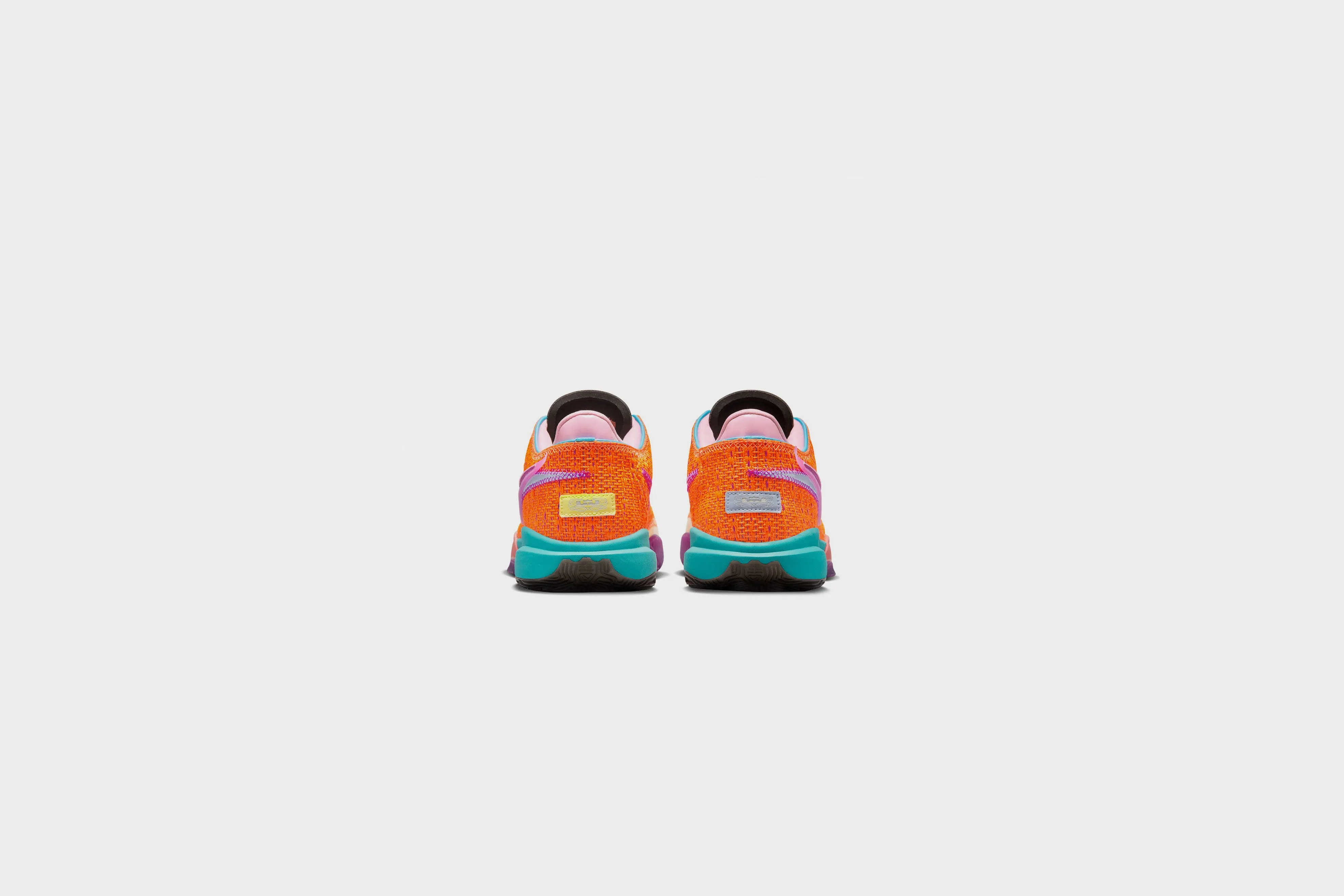 Nike LeBron XX (Total Orange/Vivid Purple)