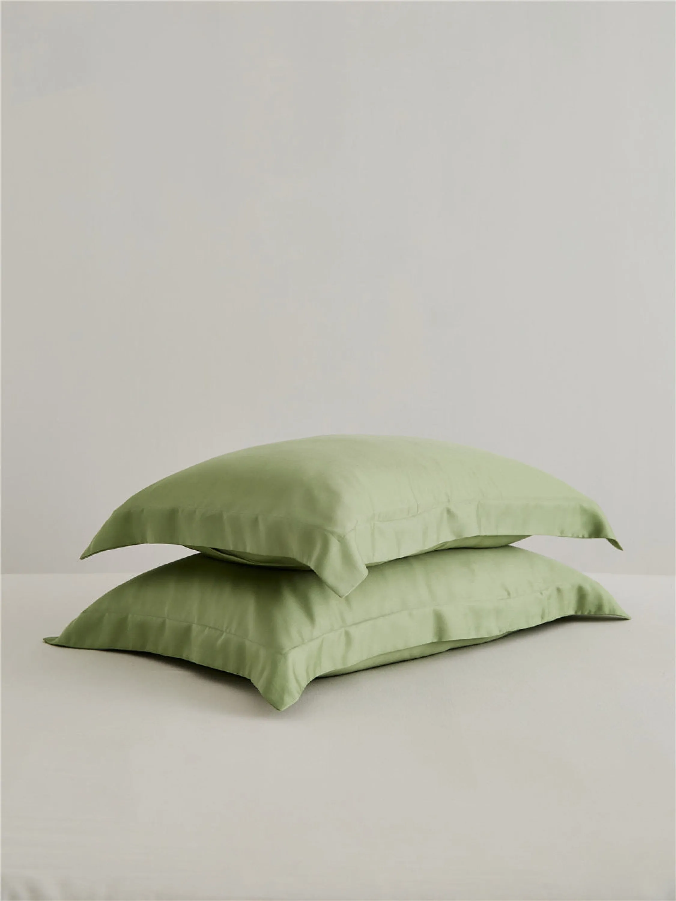 Silky Solid Tencel Pillowcases